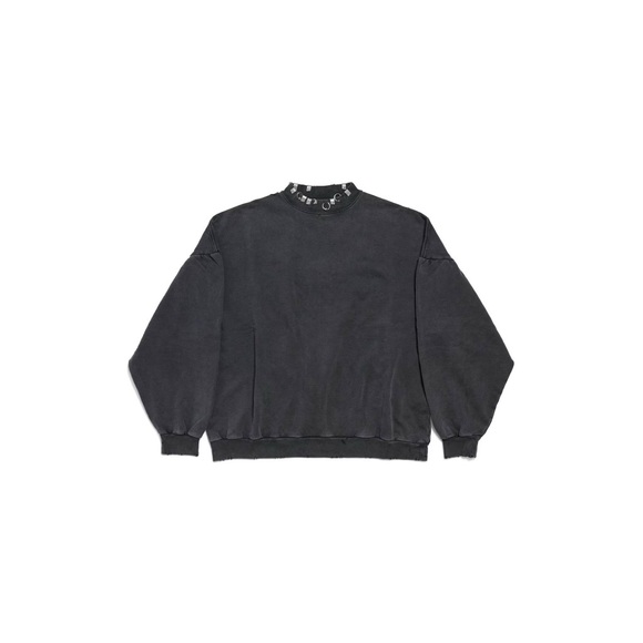 Balenciaga Pierced Sweatshirt oversized in black faded - Picture 1 of 11